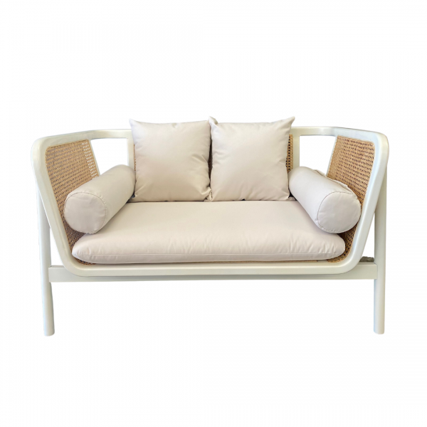 white rattan lounge