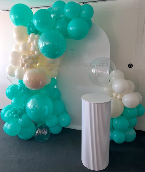 Balloon garland